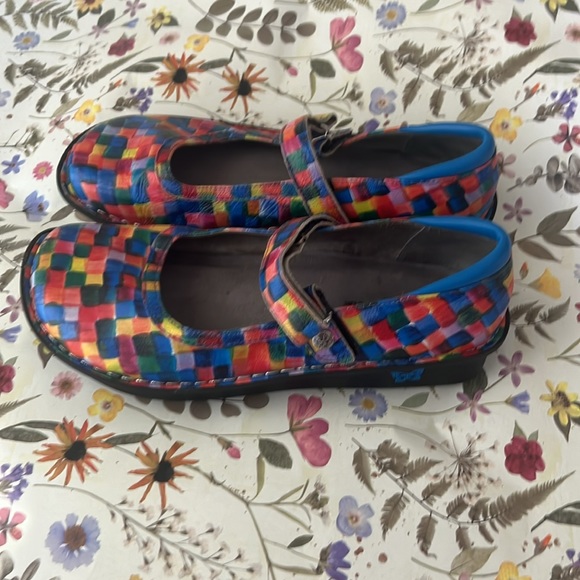 Algeria by P G Lite maryjanes multicolor watercolor shoes 40 - Picture 3 of 10